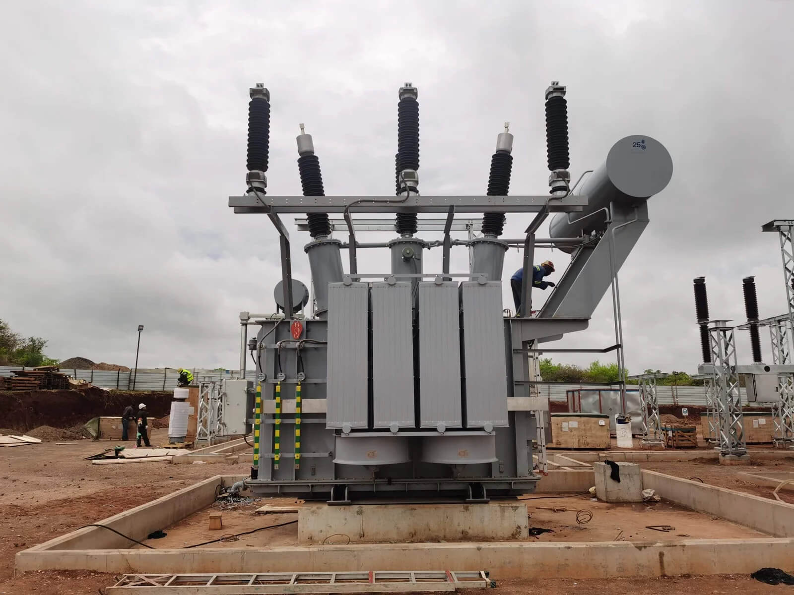 pole mounted transformers