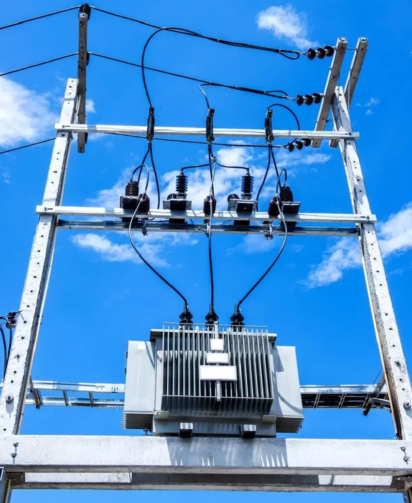 Pole Mounted Transformer Operate